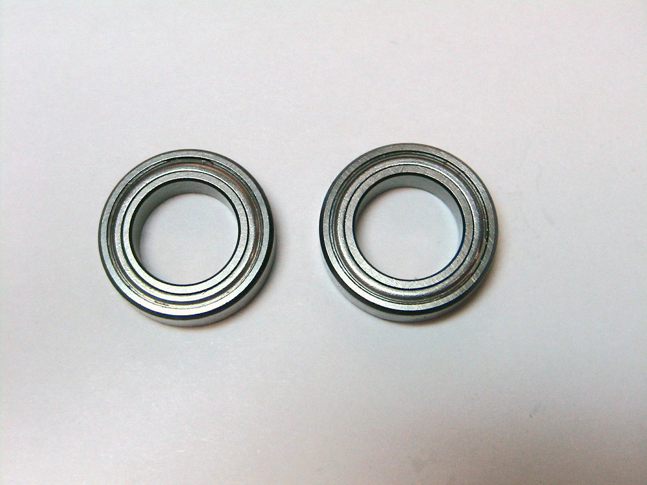 3/8 x 5/8 STAINLESS STEEL Unflanged Bearings
